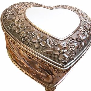 Things remembered Silver copper Heart-Shaped Jewelry Box music box